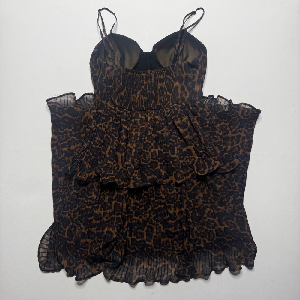 AQUA Leopard Print Pleated Tiered Smocked Midi Dress Animal Print Spring Summer - Picture 9 of 9